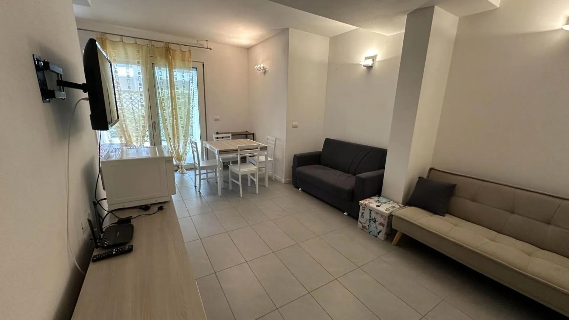 Bright And New Apartment Between The Beach And The City Center Bibione 0*,