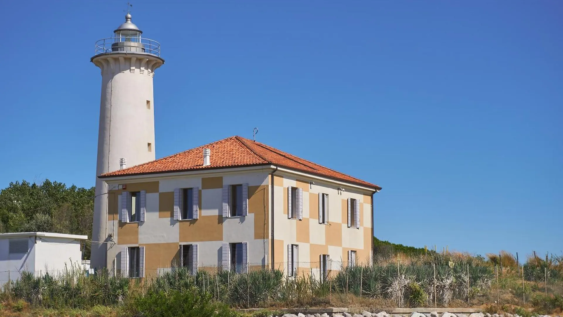Bright And New Apartment Between The Beach And The City Center Bibione 0*,  Italy