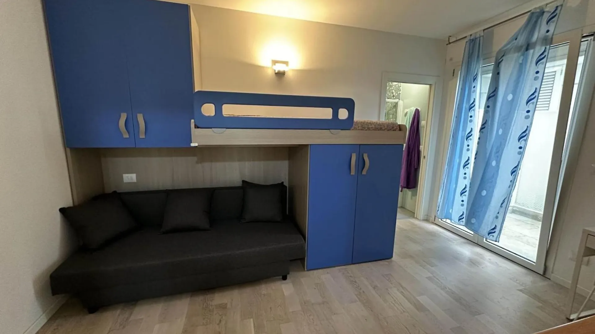 Bright And New Apartment Between The Beach And The City Center Bibione